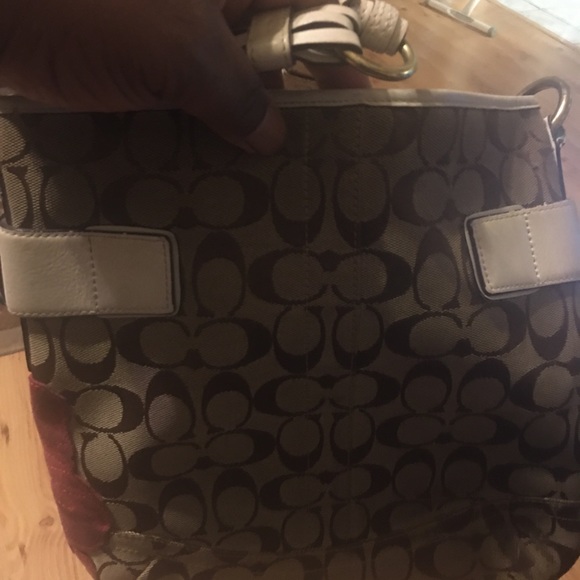 Coach Limited Edition Poppy Floral Signature - Picture 3 of 3